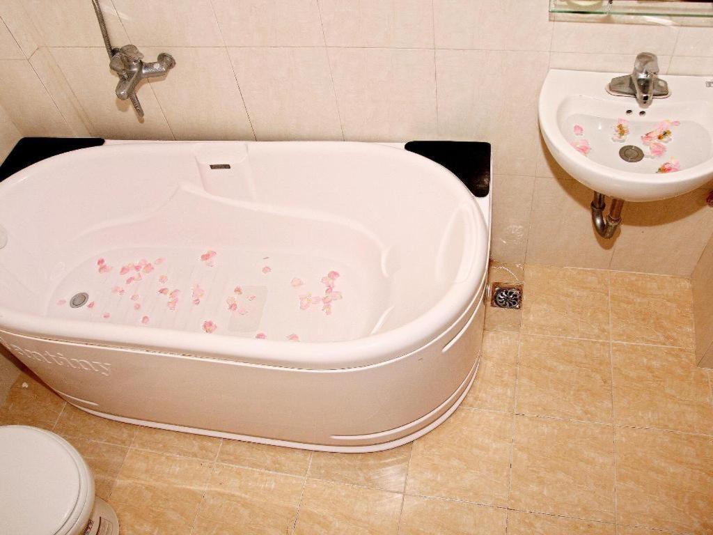 Kangaroo Hostel Hanoi Zewnętrze zdjęcie